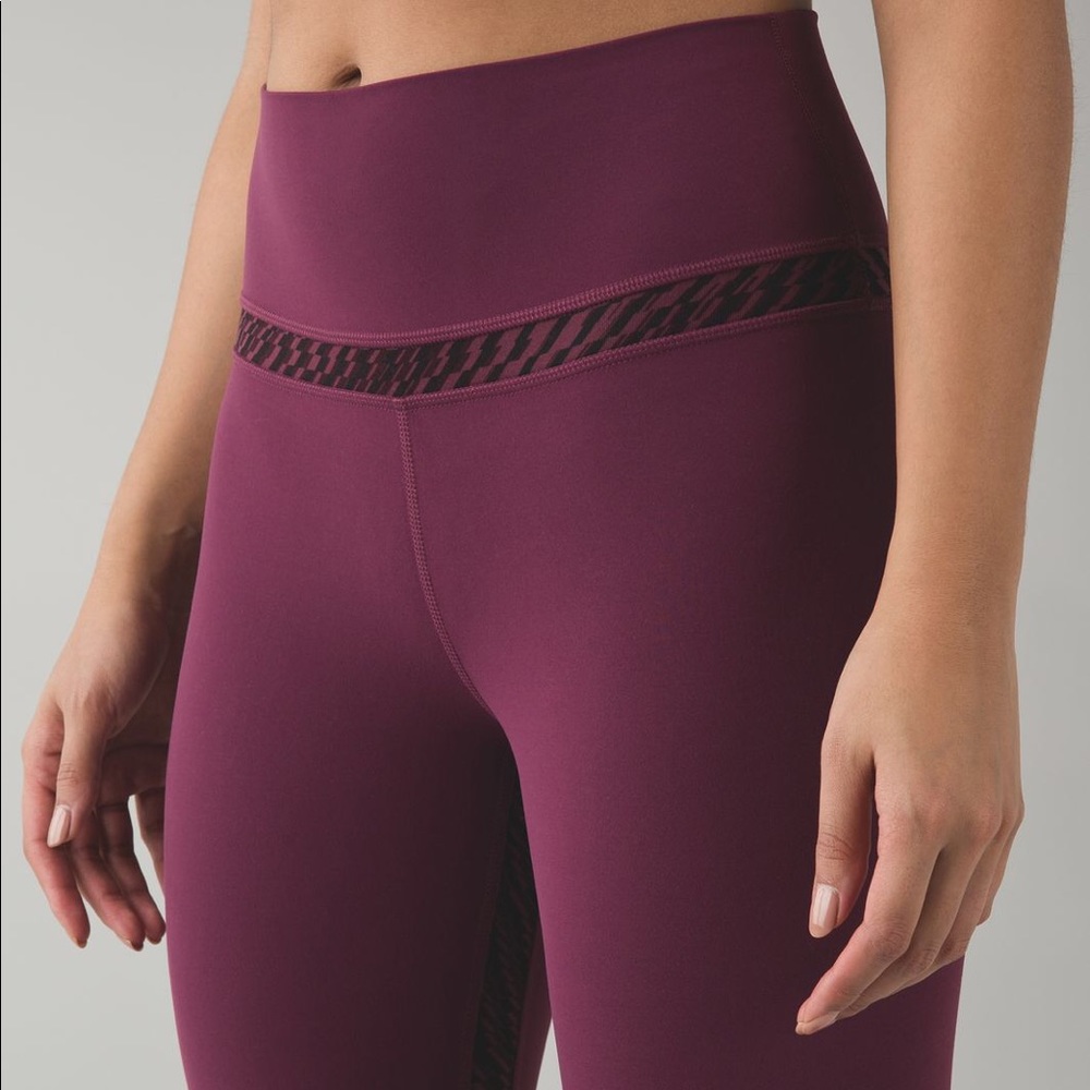 Lululemon Original Align 25”